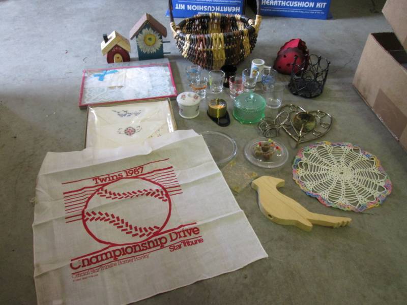 lot 44 image: Lot of Misc Decor and Shot Glass Co...