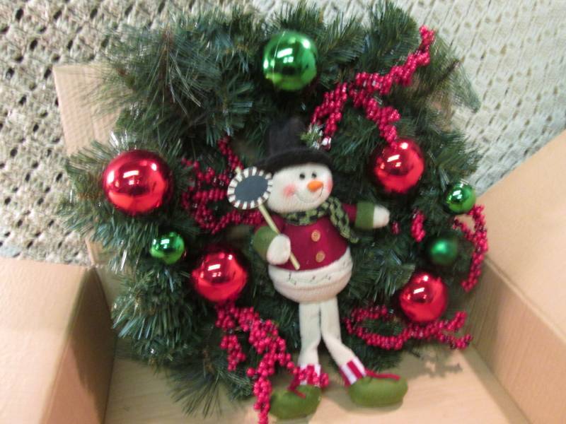 lot 59 image: 21 Light Up Snowman Wreath New in ...