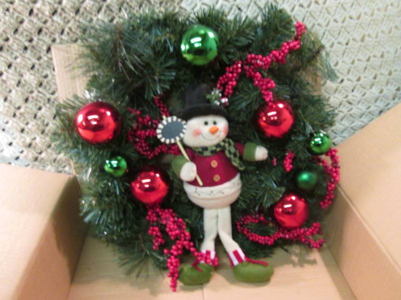 lot 61 image: 21 Light Up Snowman Wreath New in ...