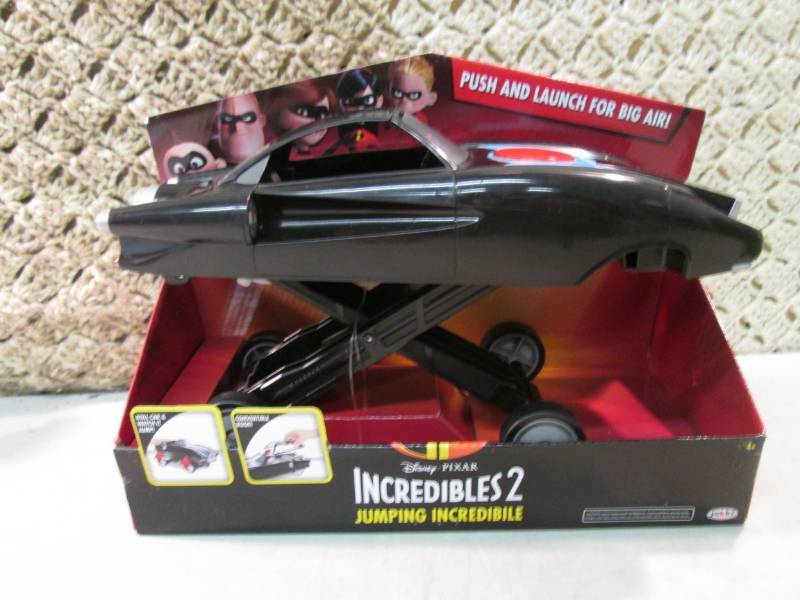 lot 112 image: Disney Pixar Incredibles 2 Jumping ...