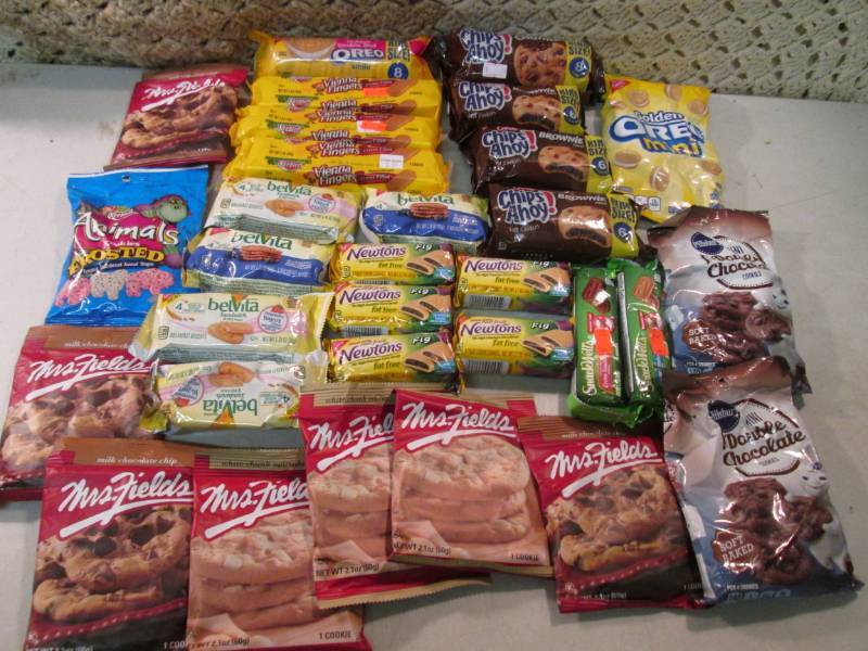 lot 207 image: Lot of Misc Packs of Cookies Best b...