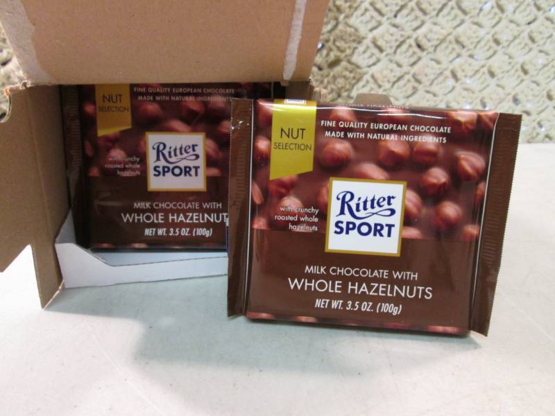 lot 255 image: Box of 10 Ritter Sport Milk Chocola...