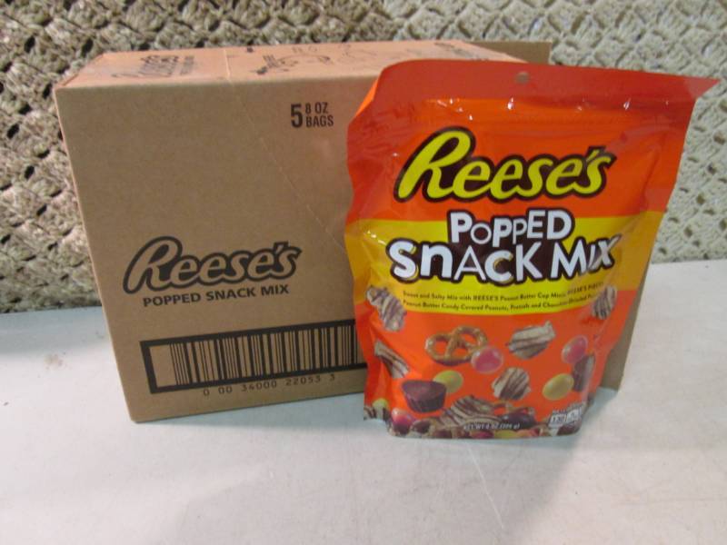 lot 276 image: Case of 5 Bags of Reeses Popped Sna...