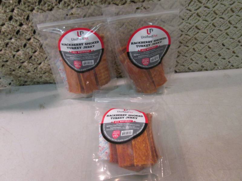 lot 314 image: 3 Bags of Hackberry Smoked Turkey J...