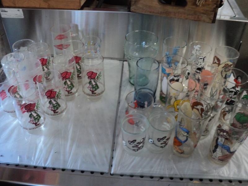 Holly Hobbie Xmas Coke glasses and ...