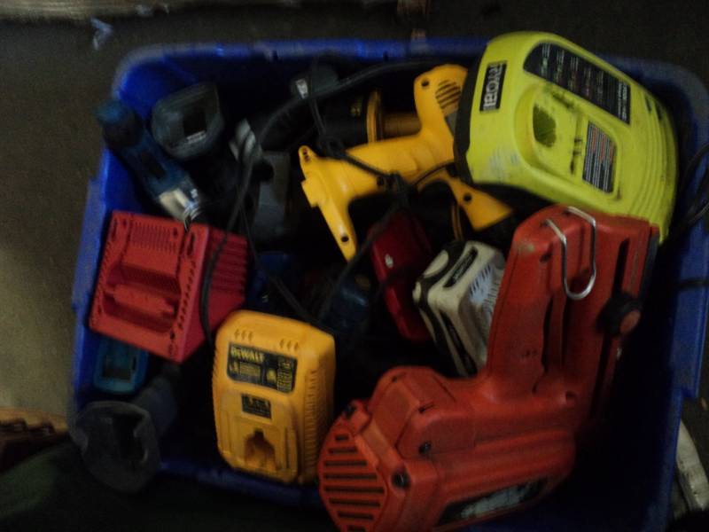 tote full of tools -all untested...