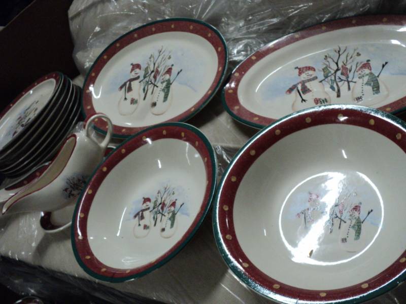 Snowman dish set- 2 platters, 2 ser...
