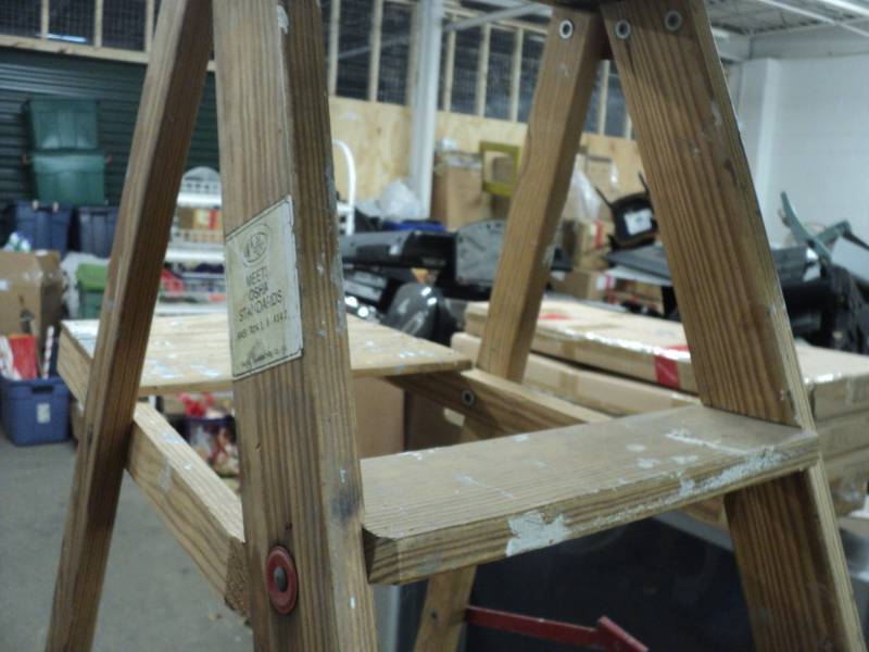 6 ft wood ladder...
