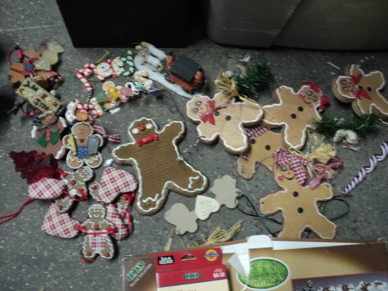 Ginger bread and xmas lot...