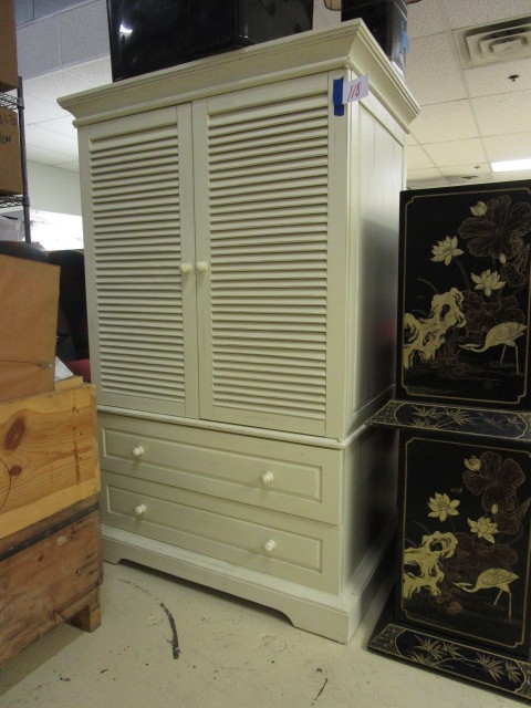 lot 319 image: CREAM ARMOIRE