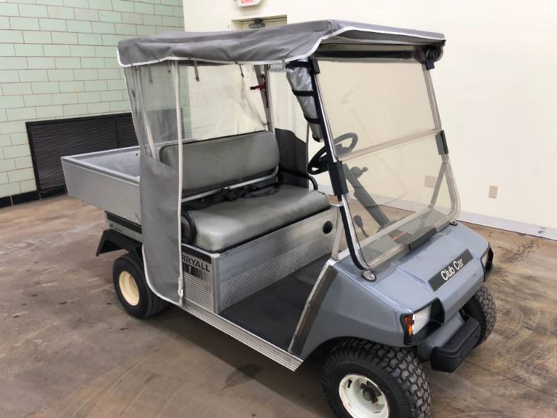 lot 7 image: 2014 Club Car Carryall 1 Golf Cart
