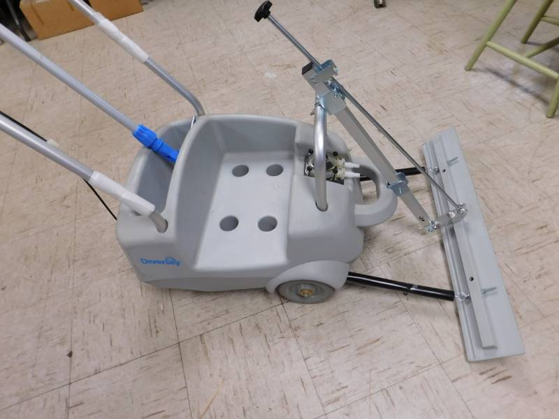 lot 18 image: NEW Johnson Diversey Trail Blazer Floor Finish Applicator Tool