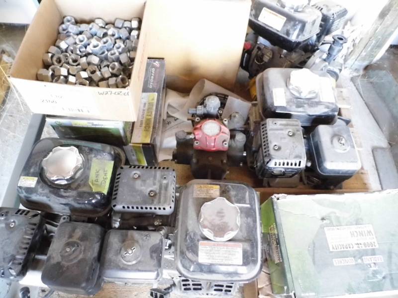 lot 2 image: Motors - Winches