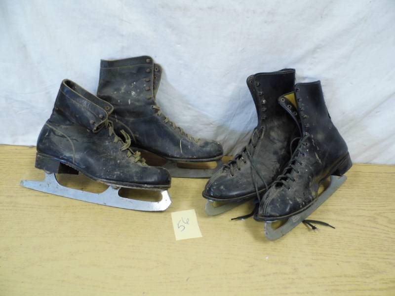 lot 56 image: Ice Skates