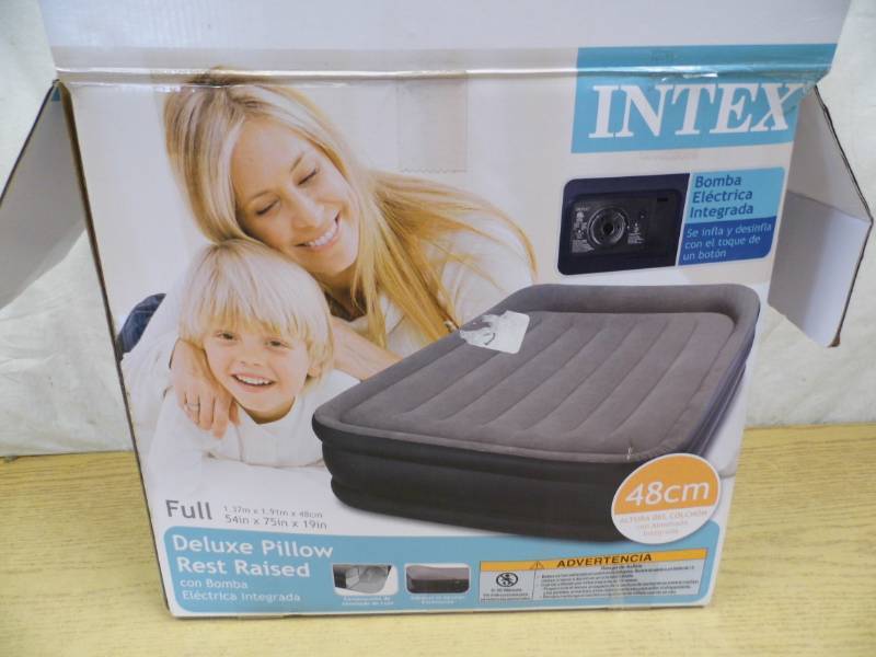 lot 64 image: Full Size Air Bed