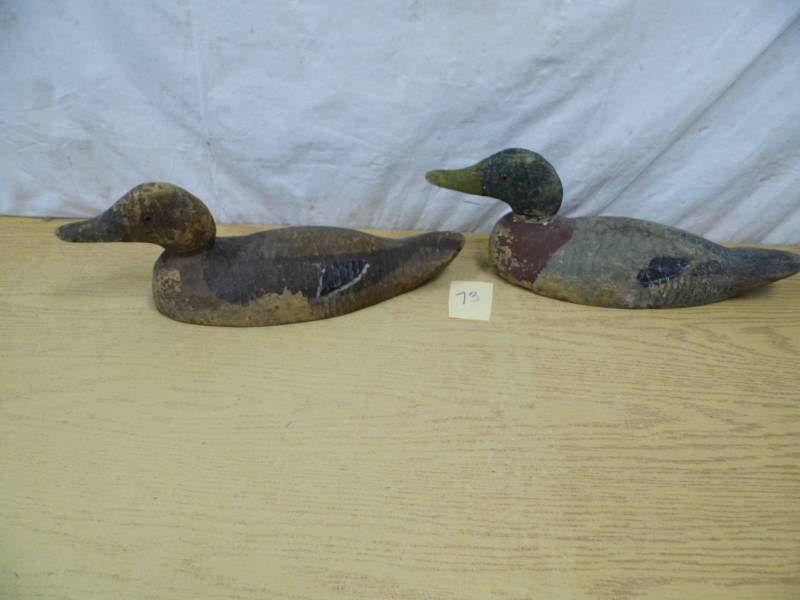 lot 73 image: Wood Decoys