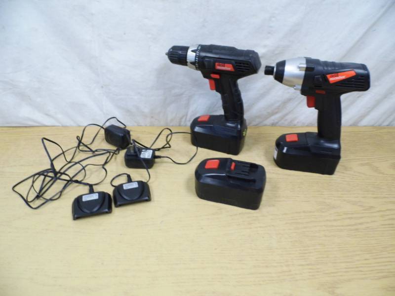 lot 90 image: Drill Master Drills
