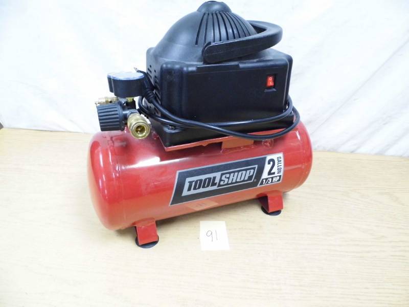 lot 91 image: Tool Shop Air Compressor