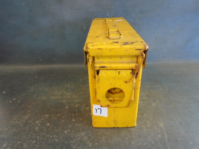 lot 17 image: Vintage Ammunition Box