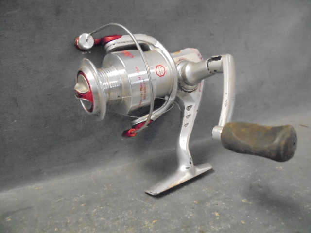 lot 50 image: Fishing Reel