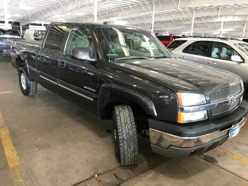 lot 17 image: 2003 Chevrolet Silverado 1500 LS 4x4