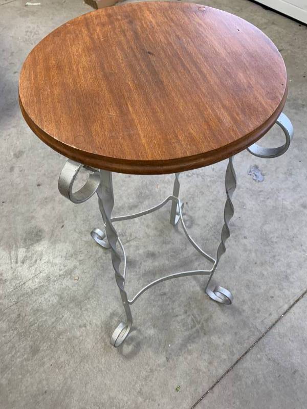 Plant Stand