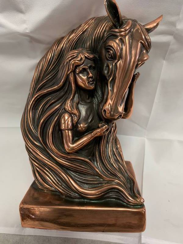 Unique Bronze Horse Statue 9 lbs