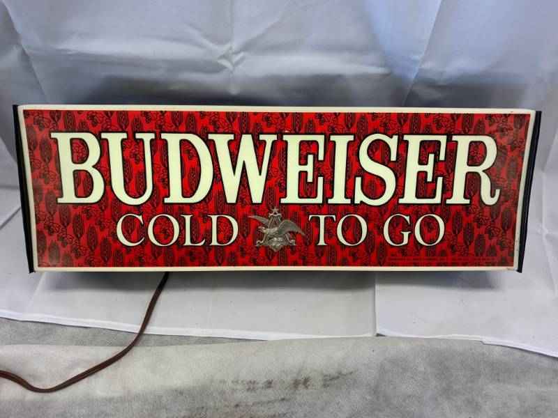 Budweiser Lighted Sign 18 x 6 x 3.5