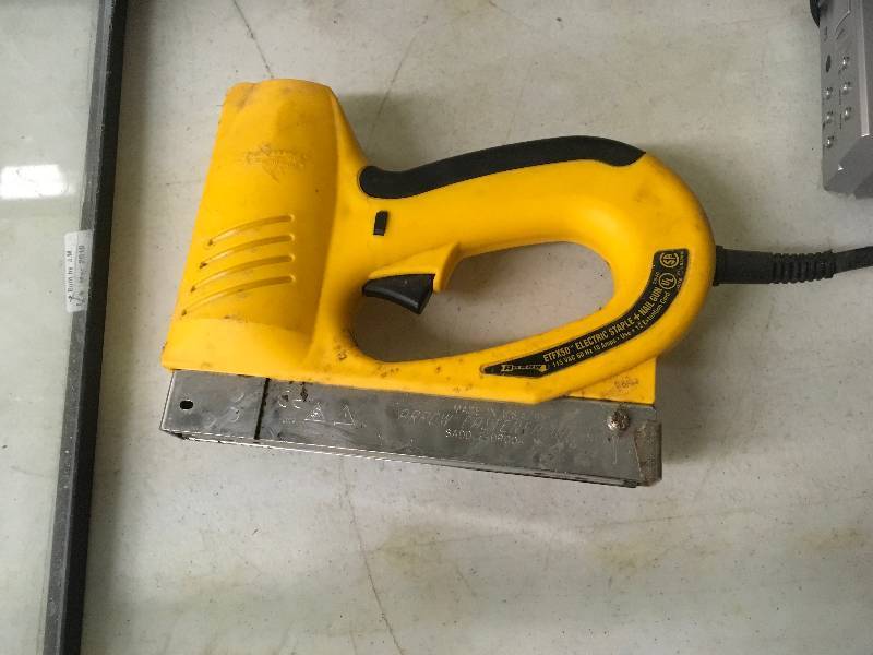 Electric Staple Nail Gun