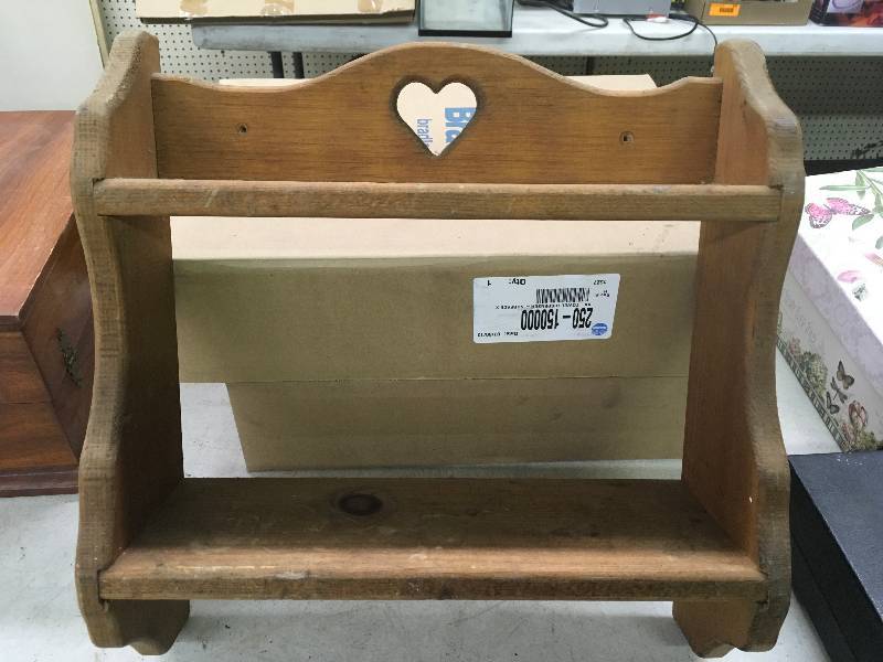 Wall Hanging Shelf