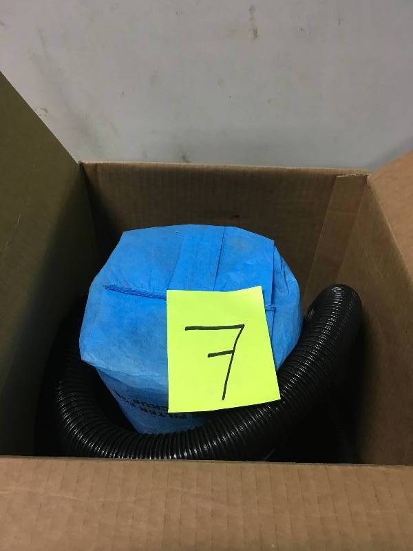 lot 7 image: BHO100 Buckethead Wet  Dry Vac Powerhead  in good working condition