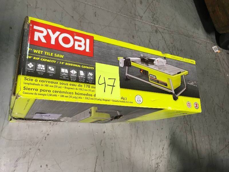 lot 47 image: Ryobi 7 in. 4.8 Amp Tabletop Tile Saw In good condition.