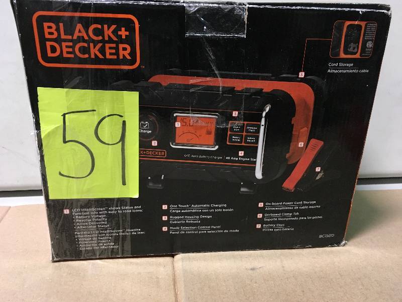 lot 59 image: BLACKDECKER 15 Amp Battery Charger with 40 Amp Engine Start  in good working condition