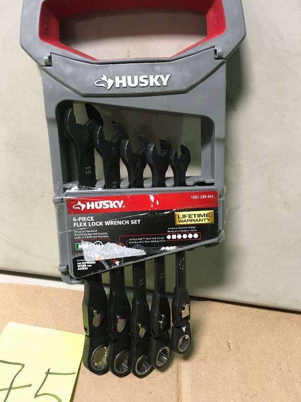 lot 75 image: Husky 100-Position Flex-Head Ratcheting Wrench Set Metric (6-Piece)