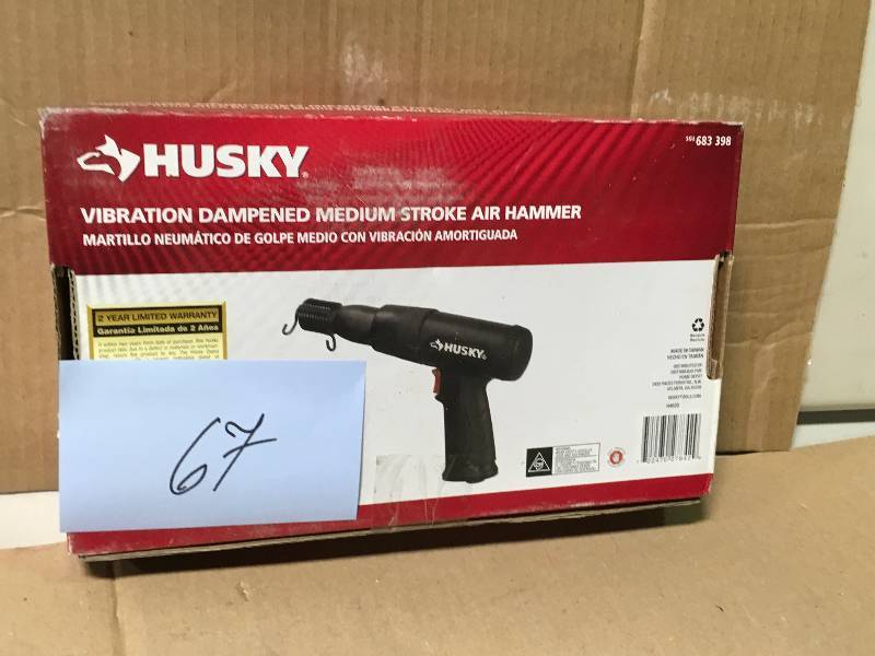 lot 67 image: Husky 683 398 Vibration Damped Medium Stroke Air Hammer USED  in good working condition