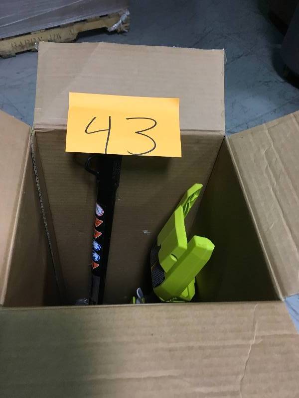 Ryobi 40-Volt Lithium-Ion Brushless Electric Cordless Attachment Capable String Trimmer - 3.0 Ah Battery and Charger Included in like new condition