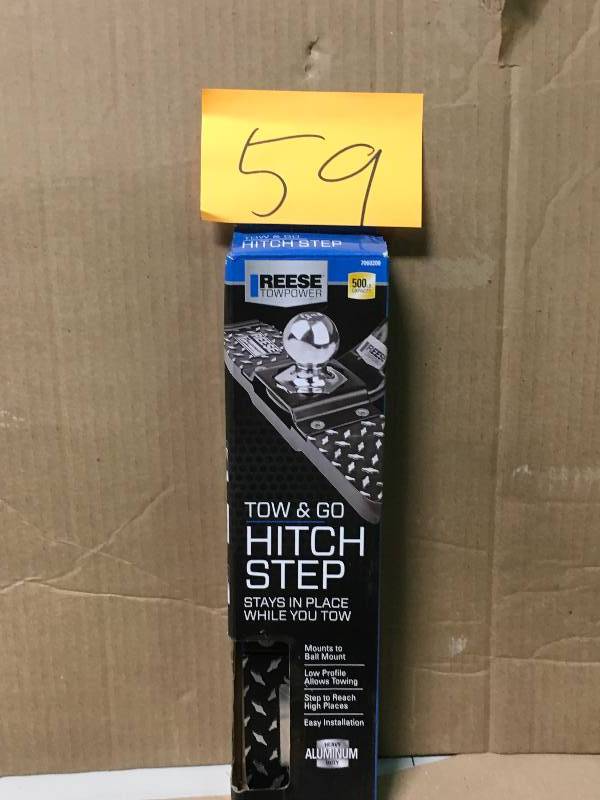Reese Towpower Tow and Go Hitch Step not used