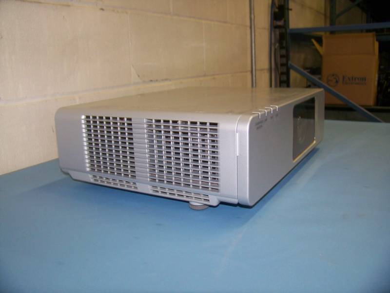 lot 20 image: Panasonic, PT-F300U, LCD Projector