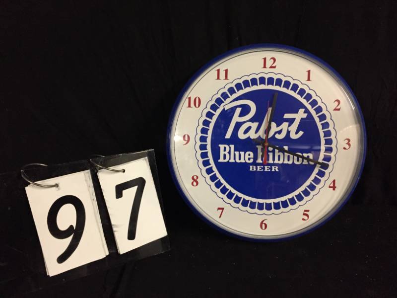 lot 97 image: Pabst Beer battery operated clock NIB