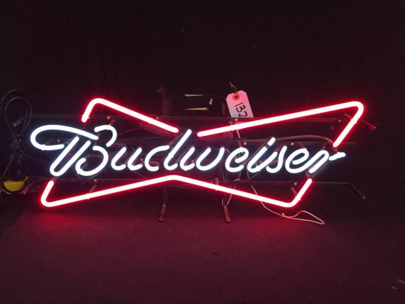 lot 132 image: Budweiser bow tie neon