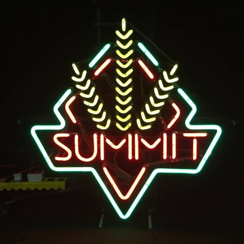 lot 142 image: Summit wheat neon sign