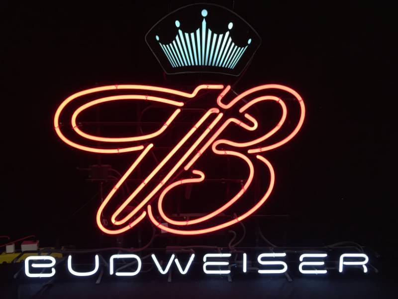 lot 148 image: Budweiser big King B neon sign