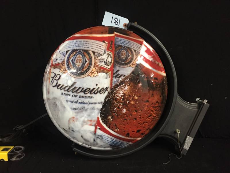 lot 181 image: Budweiser pub light