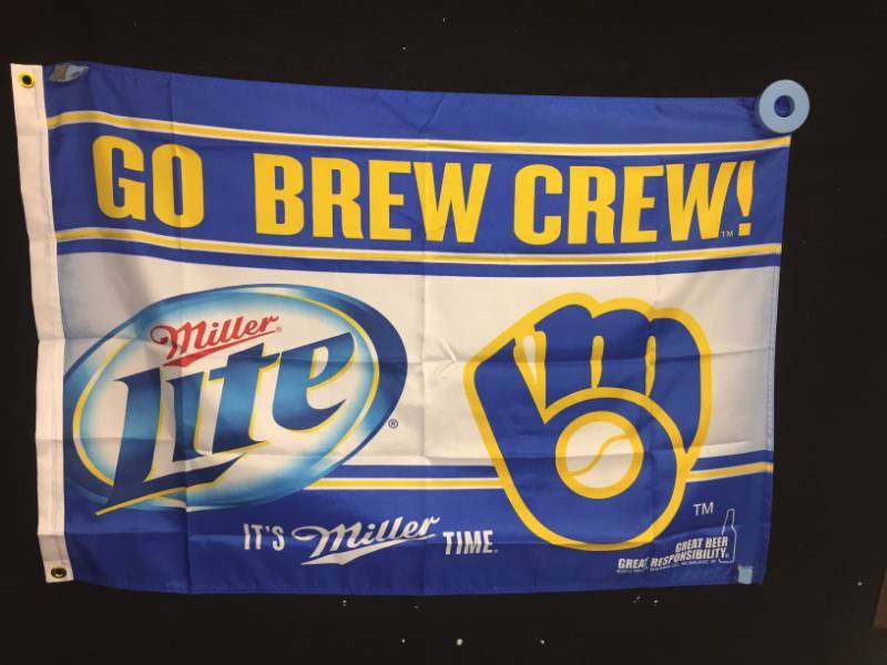 lot 189 image: Miller Go Brewers banner