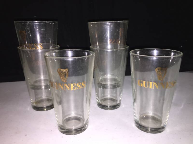 lot 230 image: Guinness Beer pint glasses