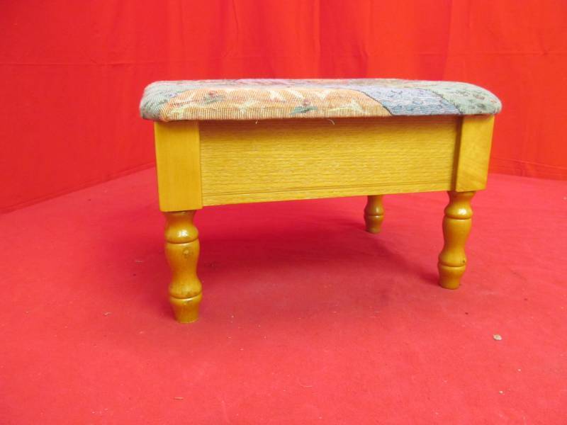 Nostalgic oak foot stool