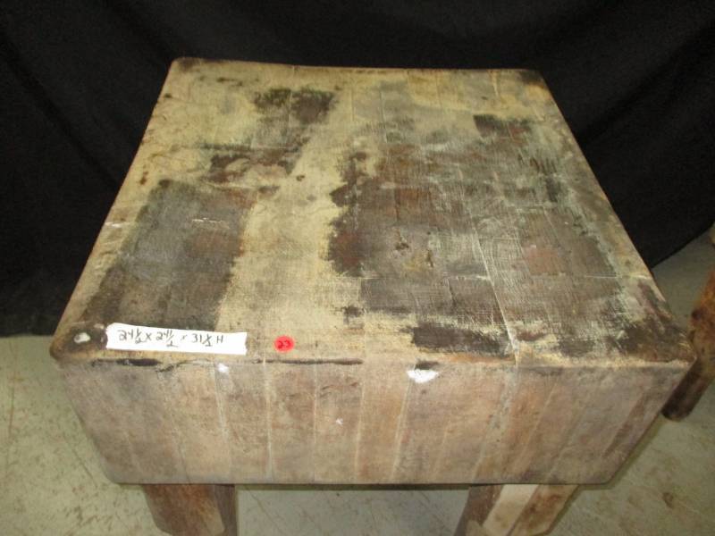 Chopping Block Really Neat Very Old