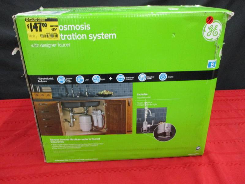 Reverse osmosis water filtration system  19