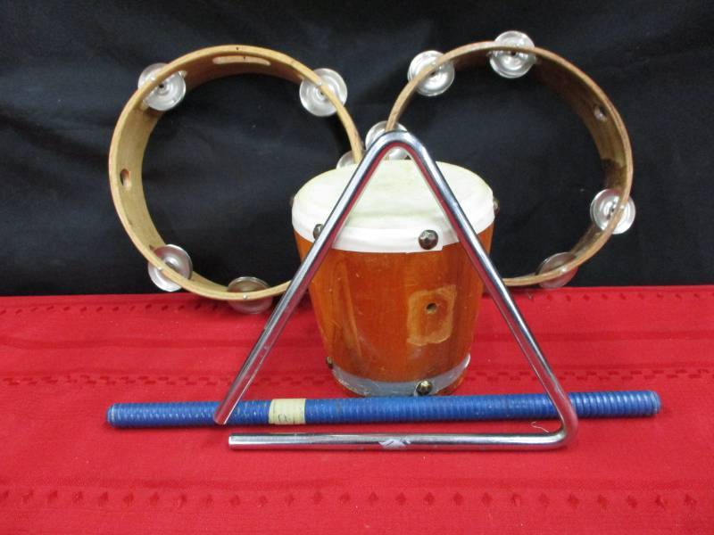 Small bongo, triangle, two tambourines