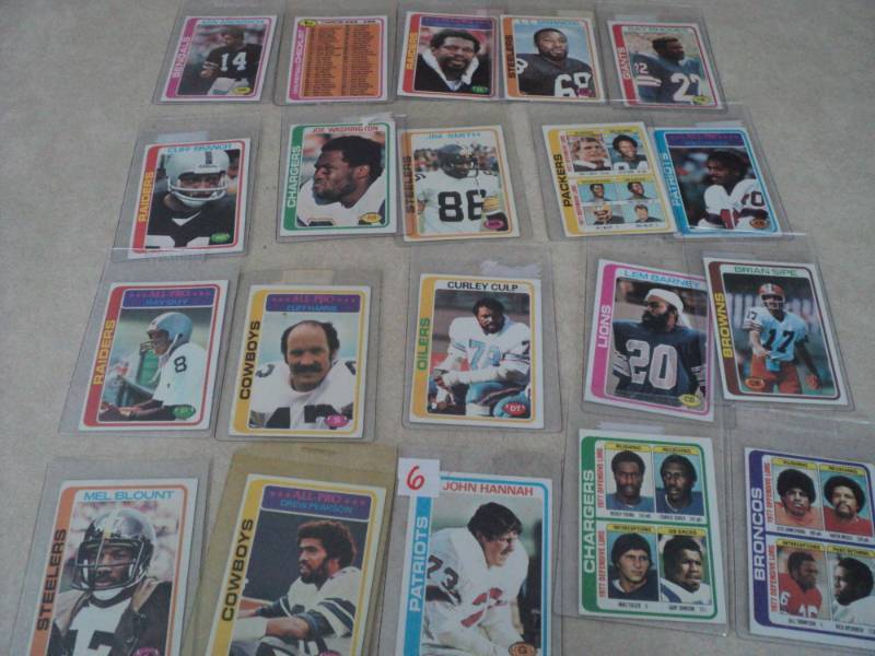 20 1978 Topps Football Cards...